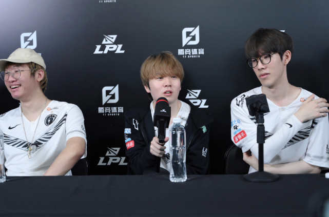 涉及违约金 涉及违约金